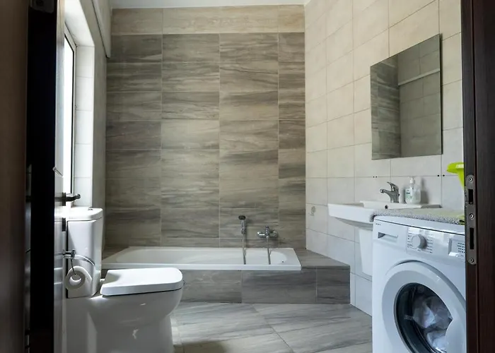 Gazde/Camere de închiriat Msida Place